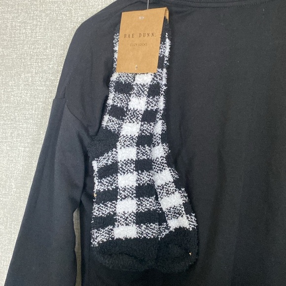 NWT Rae Dunn Black Brushed Sweatshirt "Drink Up Witches" & Matching Fuzzy Socks - Picture 7 of 9